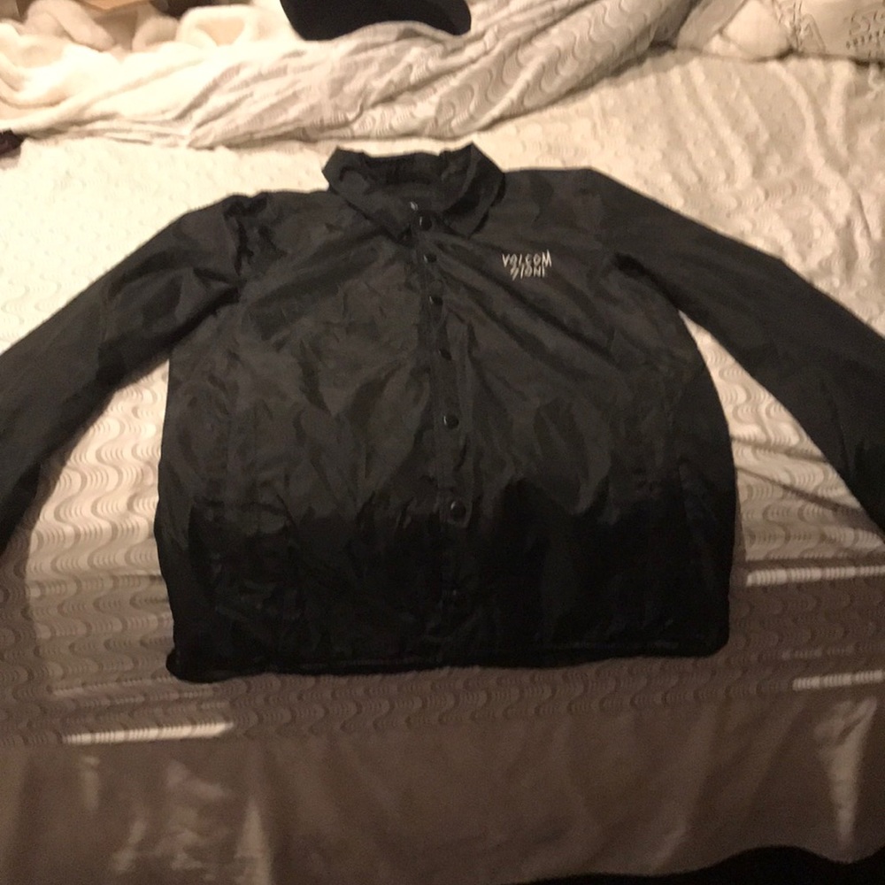 Men’s Volcom windbreaker